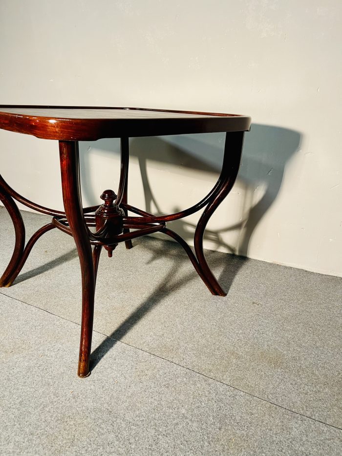 Tavolo da gioco vintage Thonet in sicomoro, amaranto e legno  impiallacciato, 1950