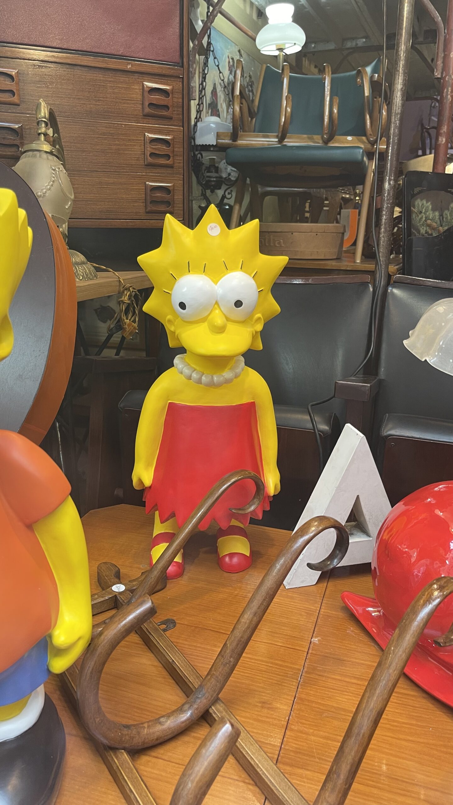 lisa dei simpson in resina